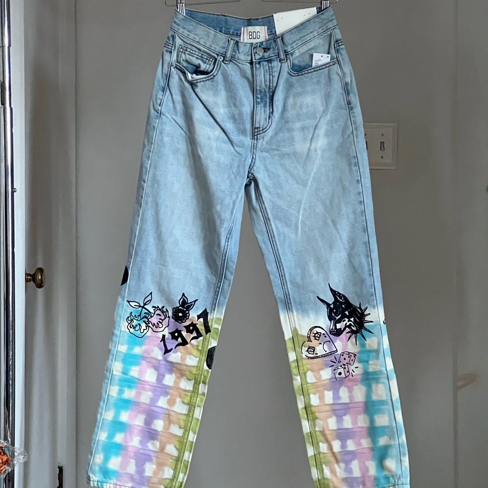 BDG Light Wash Graphic Jeans